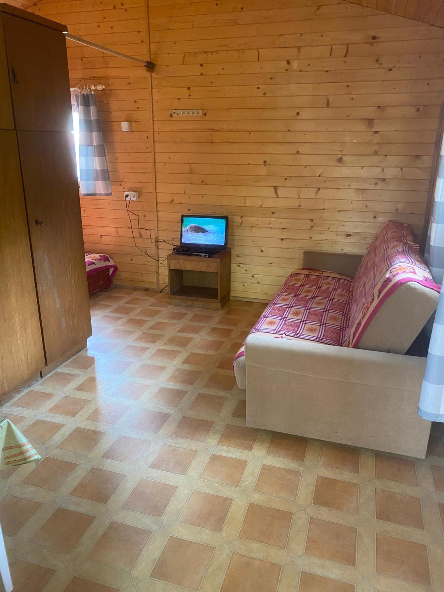 Domki Szumi Las Mrzeżyno Eksteriør billede
